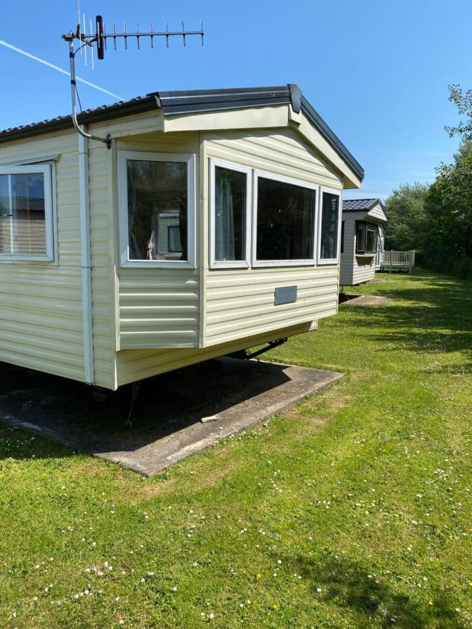 Turnberry Caravan Quiet Peaceful Location Near Golf Spas And Beaches Girvan Exterior foto